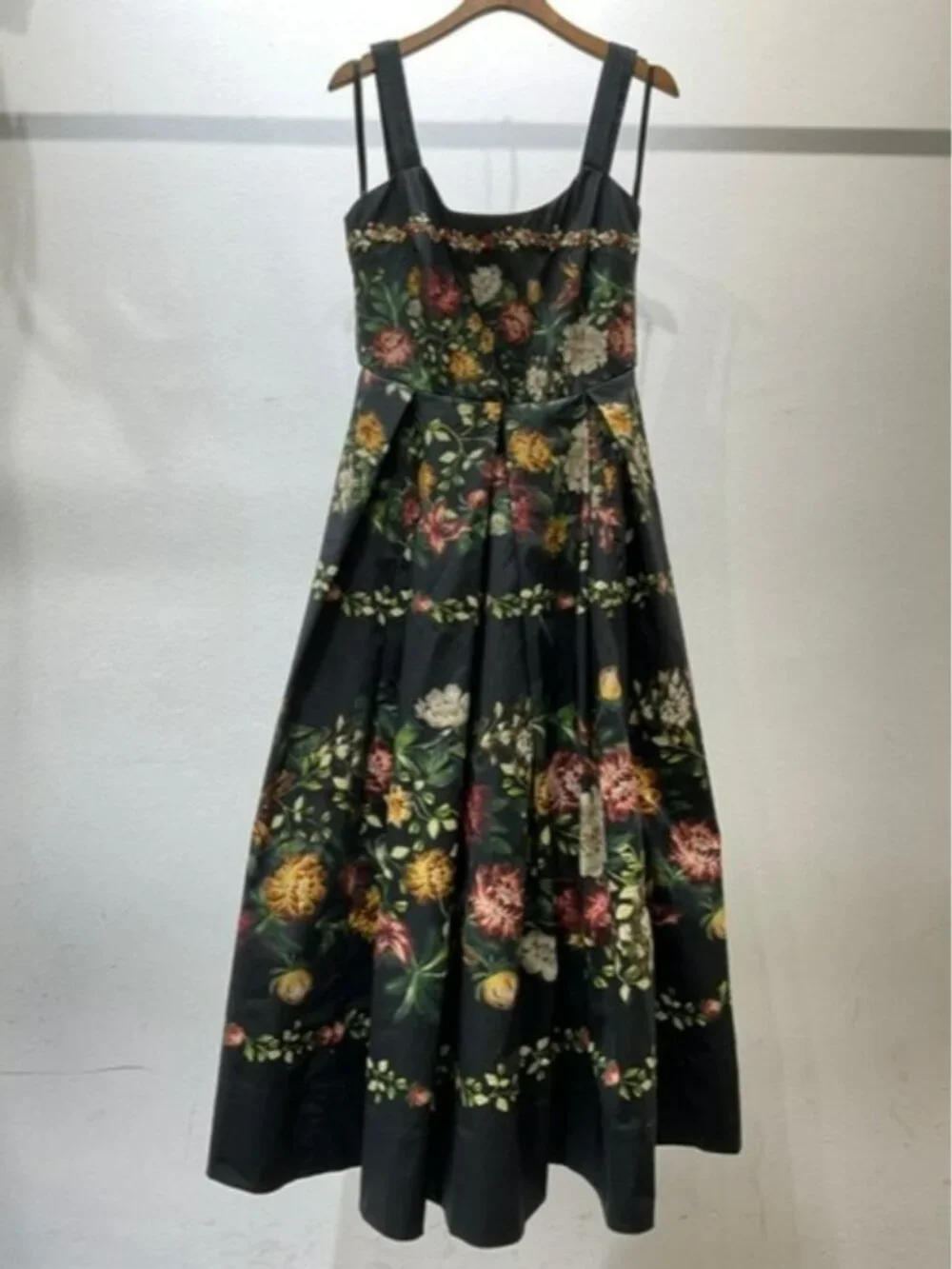 AGUA BY AGUA BENDITA Alcaparra Paramo Midi Dress - Picture 6 of 14